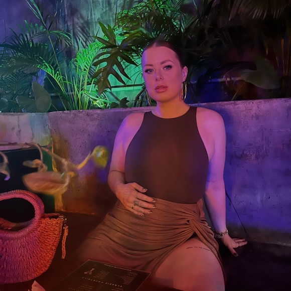 Meet your Posher, Victoria - Picture 1 of 1